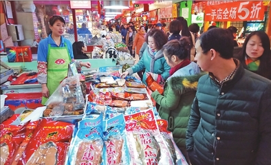 綠色食品銷售火爆 來哈游客成“鐵粉”，藥品零售市場同步受益